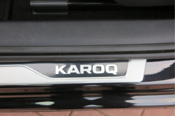 Škoda Karoq 1.5 TSI ACT 150pk Sportline Business Stoelverwarming , Led verlichting , DAB+ radio , Carplay ,Canton sound systeem, Achteruitrijcamera , Parkeersensoren ,Electr. achterklep ,etc. Škoda Karoq 1.5 TSI ACT 150pk Sportline Business Stoelverwarming , Led verlichting , DAB+ radio , Carplay ,Canton sound systeem, Achteruitrijcamera , Parkeersensoren ,Electr. achterklep ,etc.