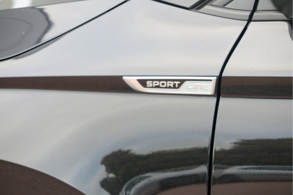 Škoda Karoq 1.5 TSI ACT 150pk Sportline Business Stoelverwarming , Led verlichting , DAB+ radio , Carplay ,Canton sound systeem, Achteruitrijcamera , Parkeersensoren ,Electr. achterklep ,etc. Škoda Karoq 1.5 TSI ACT 150pk Sportline Business Stoelverwarming , Led verlichting , DAB+ radio , Carplay ,Canton sound systeem, Achteruitrijcamera , Parkeersensoren ,Electr. achterklep ,etc.