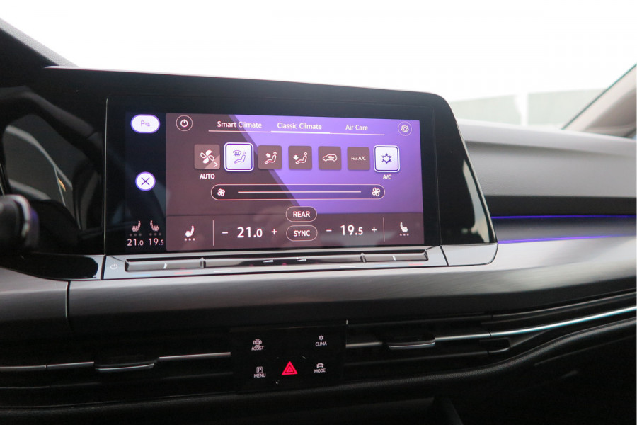 Volkswagen Golf 1.5 eTSI 150pk DSG 1st Edition ,. Pano, Virtual cockpit, LED verl. Electr. bestuurdersstoel met massage , Navigatie , DAB+ Carplay,  Stoelverw etc. Volkswagen Golf 1.5 eTSI 150pk DSG 1st Edition ,. Pano, Virtual cockpit, LED verl. Electr. bestuurdersstoel met massage , Navigatie , DAB+ Carplay,  Stoelverw etc.