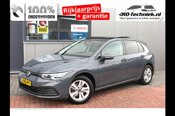 Volkswagen Golf 1.5 TSI 96kw 130pk Style , Panorama dak , Led, Virtual cockpit ,Trekhaak uitklapbaar, PDC, Navigatie via Carplay , DAB+ , Stoelverwarming,Alcantara bekleding, etc.