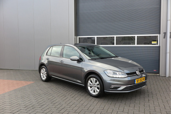 Volkswagen Golf 1.0 TSI 85kw 116pk Comfortline ,6 bak, Adaptive cruise,Carplay, LMV,Parkeersensoren, Navi , Stuurwiel multifunctioneel, etc.
