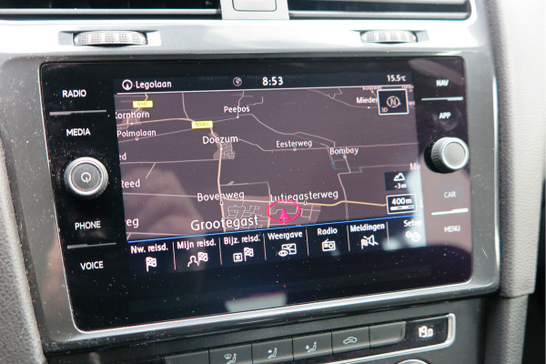 Volkswagen Golf 1.0 TSI 85kw 116pk Comfortline ,6 bak, Adaptive cruise,Carplay, LMV,Parkeersensoren, Navi , Stuurwiel multifunctioneel, etc.