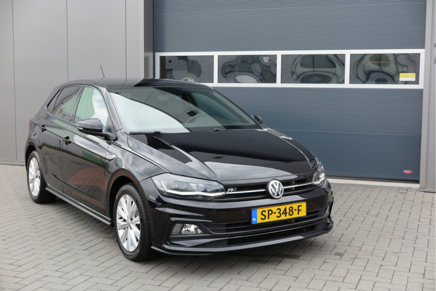 Volkswagen Polo 1.0 TSI 85kw 116pk Highline R-Line , Panoramadak, Led , PDC, Cruise, Carplay , Achteruitrijcamera , Sportstoelen , Actieve demping .DAB+, etc . Volkswagen Polo 1.0 TSI 85kw 116pk Highline R-Line , Panoramadak, Led , PDC, Cruise, Carplay , Achteruitrijcamera , Sportstoelen , Actieve demping .DAB+, etc .