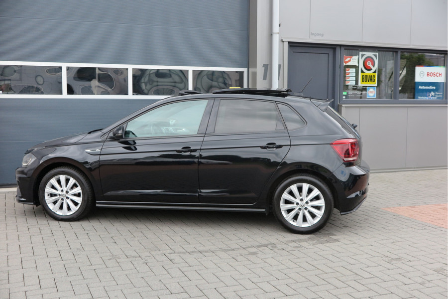 Volkswagen Polo 1.0 TSI 85kw 116pk Highline R-Line , Panoramadak, Led , PDC, Cruise, Carplay , Achteruitrijcamera , Sportstoelen , Actieve demping .DAB+, etc . Volkswagen Polo 1.0 TSI 85kw 116pk Highline R-Line , Panoramadak, Led , PDC, Cruise, Carplay , Achteruitrijcamera , Sportstoelen , Actieve demping .DAB+, etc .