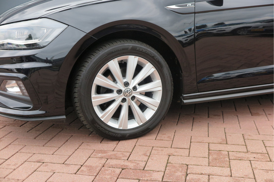 Volkswagen Polo 1.0 TSI 85kw 116pk Highline R-Line , Panoramadak, Led , PDC, Cruise, Carplay , Achteruitrijcamera , Sportstoelen , Actieve demping .DAB+, etc . Volkswagen Polo 1.0 TSI 85kw 116pk Highline R-Line , Panoramadak, Led , PDC, Cruise, Carplay , Achteruitrijcamera , Sportstoelen , Actieve demping .DAB+, etc .