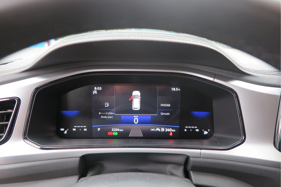 Volkswagen T-Roc 1.5 TSI 150pk DSG Life Edition, Camera,Navigatie,Virtual cockpit, ACC, Carplay ,Keyless ,Led verlichting ,Stoelverwarming, Schakelmogelijkheid stuurwiel, etc. slechts 3000km! Fabrieksgarantie t/m 02-2027. Volkswagen T-Roc 1.5 TSI 150pk DSG Life Edition, Camera,Navigatie,Virtual cockpit, ACC, Carplay ,Keyless ,Led verlichting ,Stoelverwarming, Schakelmogelijkheid stuurwiel, etc. slechts 3000km! Fabrieksgarantie t/m 02-2027.