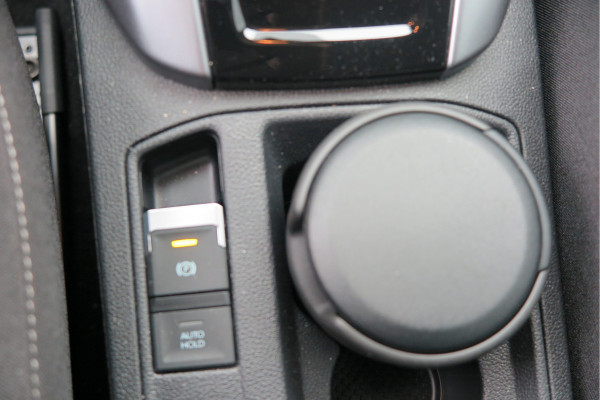 Volkswagen T-Roc 1.5 TSI 150pk DSG Life Edition, Camera,Navigatie,Virtual cockpit, ACC, Carplay ,Keyless ,Led verlichting ,Stoelverwarming, Schakelmogelijkheid stuurwiel, etc. slechts 3000km! Fabrieksgarantie t/m 02-2027. Volkswagen T-Roc 1.5 TSI 150pk DSG Life Edition, Camera,Navigatie,Virtual cockpit, ACC, Carplay ,Keyless ,Led verlichting ,Stoelverwarming, Schakelmogelijkheid stuurwiel, etc. slechts 3000km! Fabrieksgarantie t/m 02-2027.