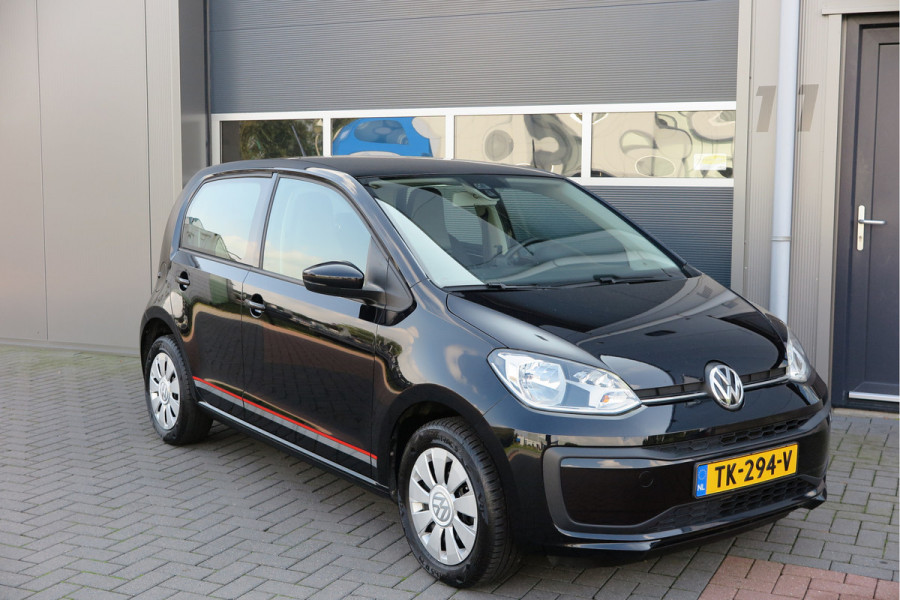 Volkswagen up! 1.0 BMT 60pk move up! , DAB+ radio, Maps&More , Airco , etc Cruisecontrol tegen €550,- meerprijs .