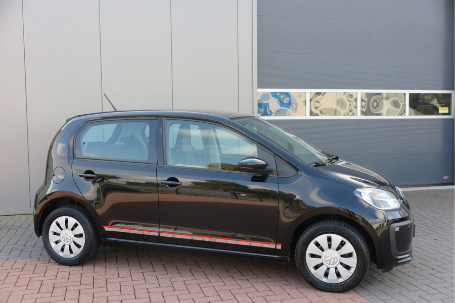 Volkswagen up! 1.0 BMT 60pk move up! , DAB+ radio, Maps&More , Airco , etc Cruisecontrol tegen €550,- meerprijs .