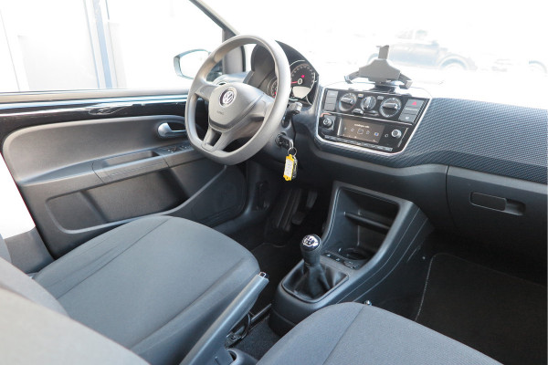 Volkswagen up! 1.0 BMT 60pk move up! , DAB+ radio, Maps&More , Airco , etc Cruisecontrol tegen €550,- meerprijs .