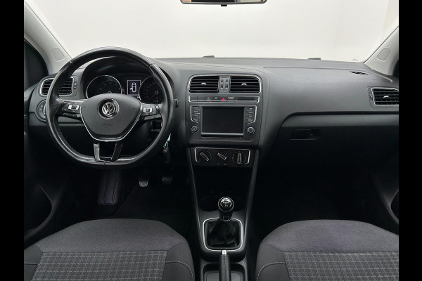 Volkswagen Polo Occasion 1.2 TSI Comfortline | Grijs | Airco | Tweedehands Volkswagen Polo | Zwarte velgen | Carplay