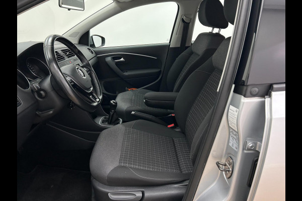 Volkswagen Polo Occasion 1.2 TSI Comfortline | Grijs | Airco | Tweedehands Volkswagen Polo | Zwarte velgen | Carplay