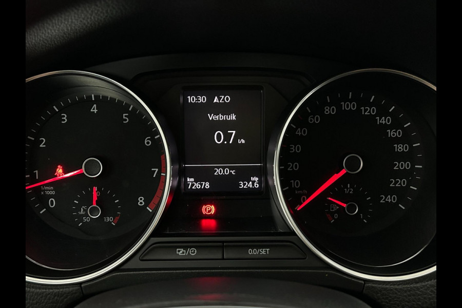 Volkswagen Polo Occasion 1.2 TSI Comfortline | Grijs | Airco | Tweedehands Volkswagen Polo | Zwarte velgen | Carplay