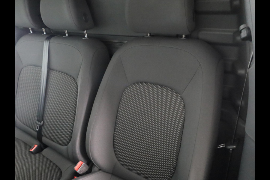 Volkswagen ID. Buzz Cargo 77 kWh 204 pk | Navigatie via App | Trekhaak (wegklapbaar) | Parkeersensoren | Achteruitrijcamera | Stoelverwarming | Volkswagen ID. Buzz Cargo 77 kWh 204 pk | Navigatie via App | Trekhaak (wegklapbaar) | Parkeersensoren | Achteruitrijcamera | Stoelverwarming |