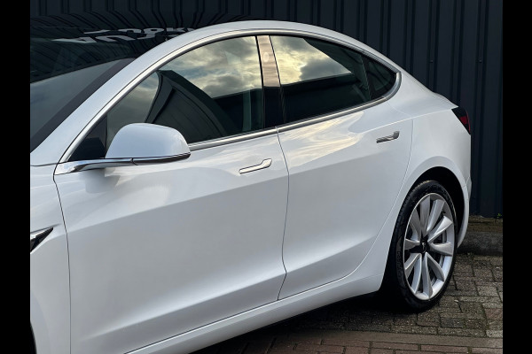 Tesla Model 3 Long Range AWD 75 kWh SOH 91%  TREKHAAK Tesla Model 3 Long Range AWD 75 kWh SOH 91%  TREKHAAK