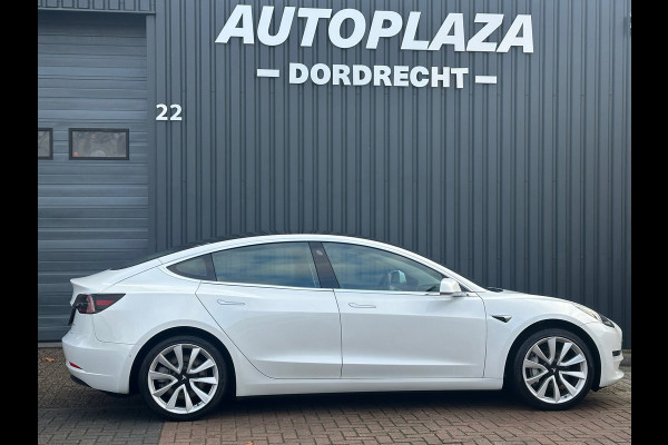 Tesla Model 3 Long Range AWD 75 kWh SOH 91%  TREKHAAK Tesla Model 3 Long Range AWD 75 kWh SOH 91%  TREKHAAK