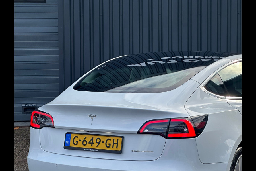 Tesla Model 3 Long Range AWD 75 kWh SOH 91%  TREKHAAK Tesla Model 3 Long Range AWD 75 kWh SOH 91%  TREKHAAK