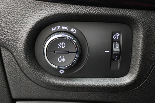 Opel Astra Sports Tourer 1.4 Innovation Climate, Camera, Cruise, LED, Apple Carplay, Rijstrooksensor, PDC, 16''