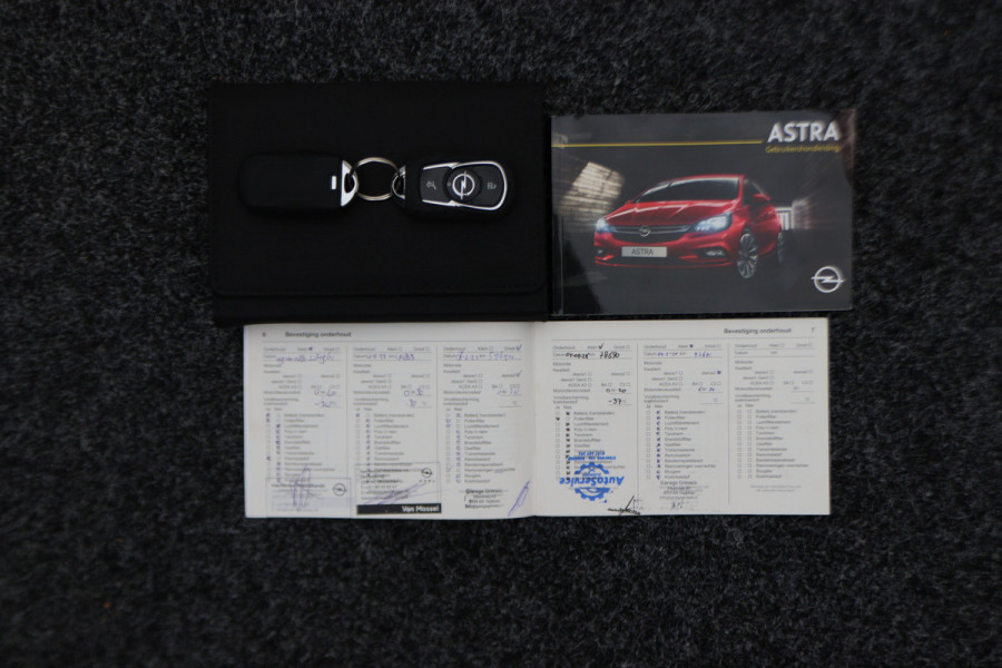 Opel Astra Sports Tourer 1.4 Innovation Climate, Camera, Cruise, LED, Apple Carplay, Rijstrooksensor, PDC, 16''