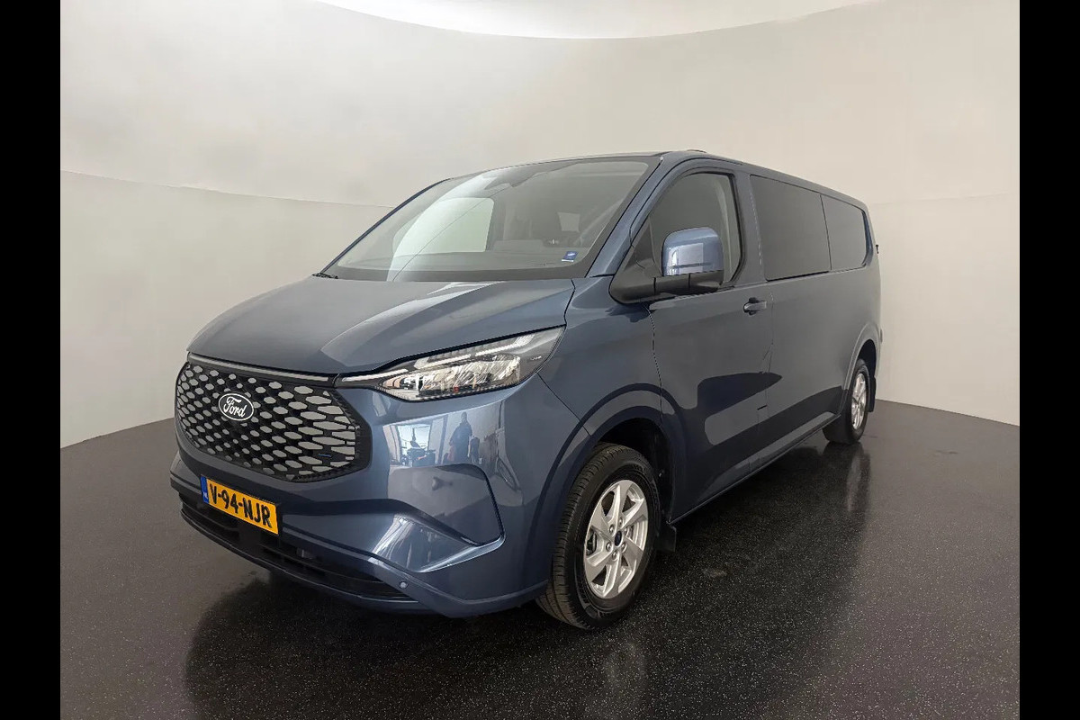 Ford E-Transit Custom 65kWh L2H1 LIMITED l DUBBEL CABINE l 100% ELEKTRISCH Ford E-Transit Custom 65kWh L2H1 LIMITED l DUBBEL CABINE l 100% ELEKTRISCH