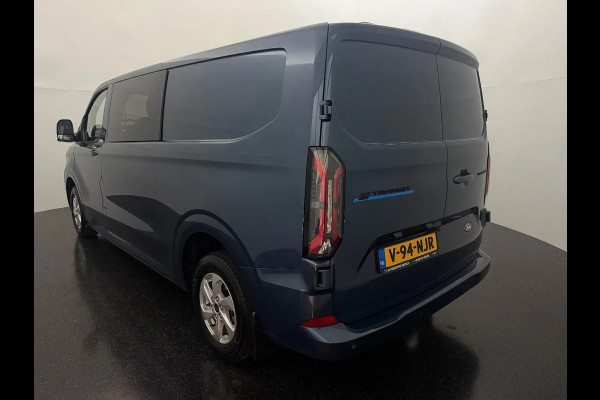 Ford E-Transit Custom 65kWh L2H1 LIMITED l DUBBEL CABINE l 100% ELEKTRISCH Ford E-Transit Custom 65kWh L2H1 LIMITED l DUBBEL CABINE l 100% ELEKTRISCH