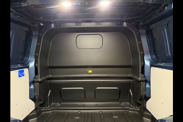 Ford E-Transit Custom 65kWh L2H1 LIMITED l DUBBEL CABINE l 100% ELEKTRISCH Ford E-Transit Custom 65kWh L2H1 LIMITED l DUBBEL CABINE l 100% ELEKTRISCH