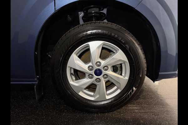 Ford E-Transit Custom 65kWh L2H1 LIMITED l DUBBEL CABINE l 100% ELEKTRISCH Ford E-Transit Custom 65kWh L2H1 LIMITED l DUBBEL CABINE l 100% ELEKTRISCH