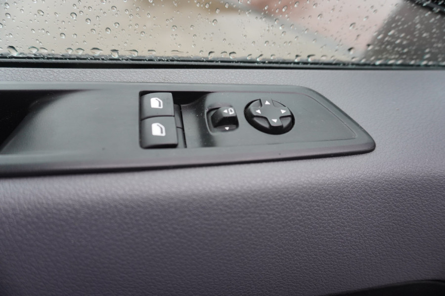 Fiat Scudo 2.0 MultiJet 145 PK L2H1 SX Schuifdeur links en rechts nr. V212 | Airco | Cruise | Navi | Camera