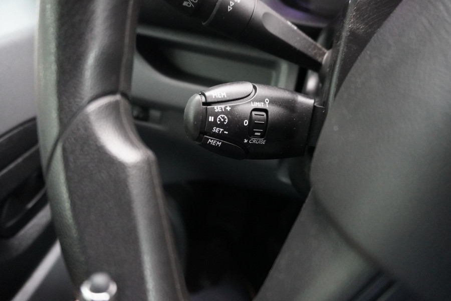 Fiat Scudo 2.0 MultiJet 145 PK L2H1 SX Schuifdeur links en rechts nr. V212 | Airco | Cruise | Navi | Camera