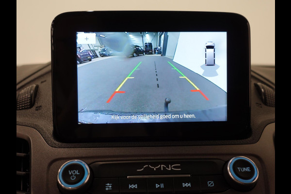 Ford Transit Connect 1.5 EcoBlue L2 Trend Navi Airco Camera Bluetooth  Carplay 3Zits Trekaak Parkeersensoren