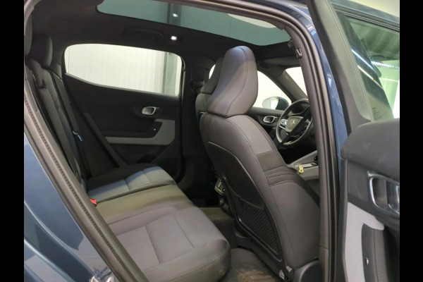 Polestar 2 Long Range Dual Motor Launch Edition 78kWh PANODAK | PACK PILOT PLUS Polestar 2 Long Range Dual Motor Launch Edition 78kWh PANODAK | PACK PILOT PLUS