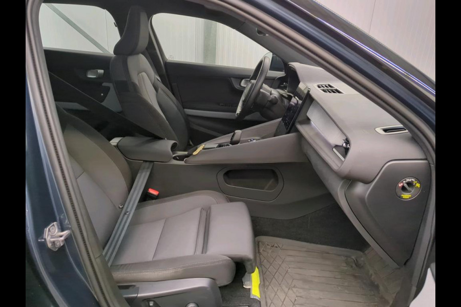 Polestar 2 Long Range Dual Motor Launch Edition 78kWh PANODAK | PACK PILOT PLUS Polestar 2 Long Range Dual Motor Launch Edition 78kWh PANODAK | PACK PILOT PLUS