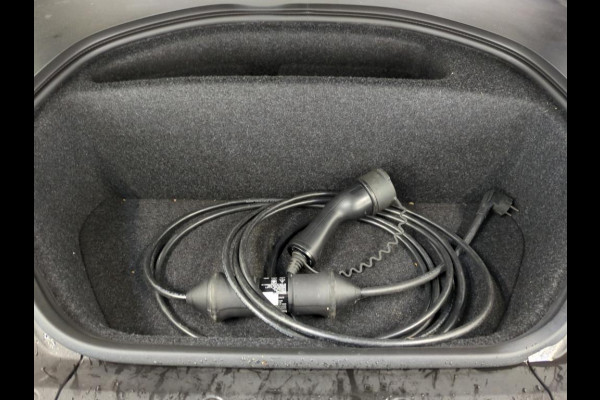 Polestar 2 Long Range Dual Motor Launch Edition 78kWh PANODAK | PACK PILOT PLUS Polestar 2 Long Range Dual Motor Launch Edition 78kWh PANODAK | PACK PILOT PLUS