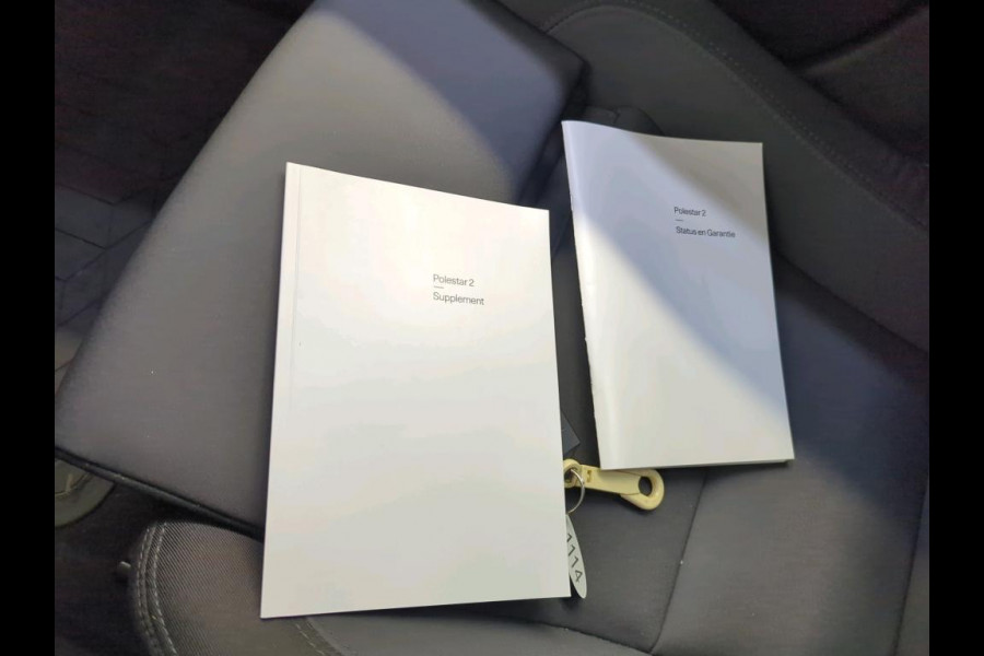 Polestar 2 Long Range Dual Motor Launch Edition 78kWh PANODAK | PACK PILOT PLUS Polestar 2 Long Range Dual Motor Launch Edition 78kWh PANODAK | PACK PILOT PLUS