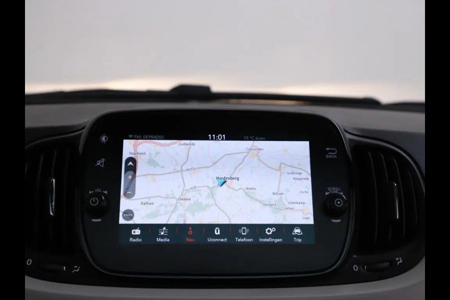 Fiat 500 1.0 Hybrid Star - Glasdak - Navi - Climate - Parkeerhulp - Org.NL