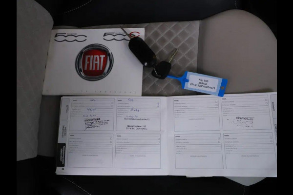 Fiat 500 1.0 Hybrid Star - Glasdak - Navi - Climate - Parkeerhulp - Org.NL