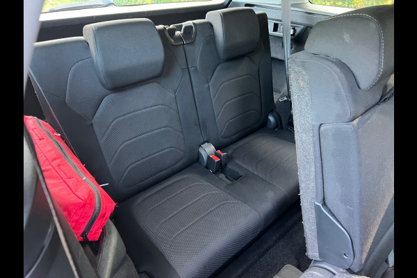 Škoda Kodiaq 1.4 TSI ACT | 7-Persoons + Automaat + Cruise + Navi Nu € 18.975,-!!! Škoda Kodiaq 1.4 TSI ACT | 7-Persoons + Automaat + Cruise + Navi Nu € 18.975,-!!!