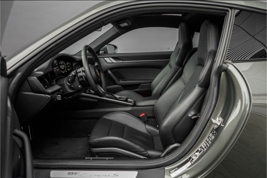 Porsche 911 3.0 Carrera S Pano Bose Sportuitlaat Aventurin Gruen Porsche 911 3.0 Carrera S Pano Bose Sportuitlaat Aventurin Gruen