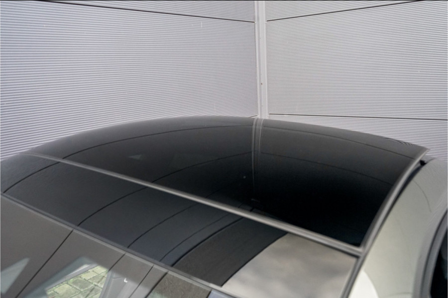 Porsche 911 3.0 Carrera S Pano Bose Sportuitlaat Aventurin Gruen Porsche 911 3.0 Carrera S Pano Bose Sportuitlaat Aventurin Gruen