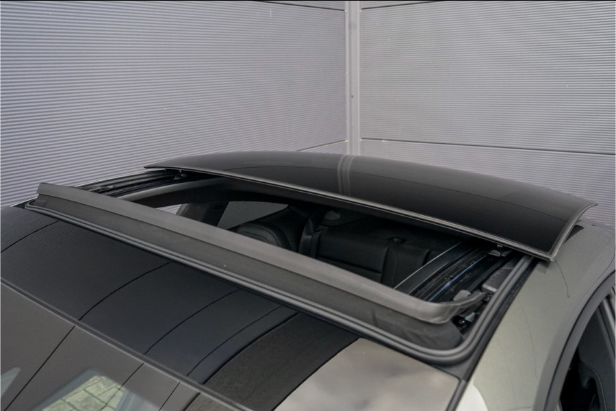 Porsche 911 3.0 Carrera S Pano Bose Sportuitlaat Aventurin Gruen Porsche 911 3.0 Carrera S Pano Bose Sportuitlaat Aventurin Gruen