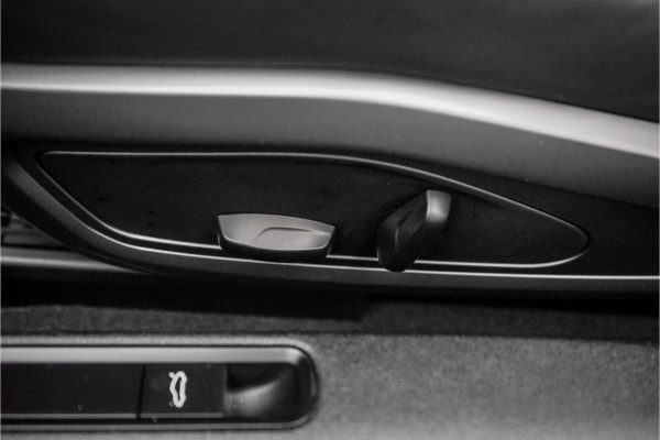 Porsche 911 3.0 Carrera S Pano Bose Sportuitlaat Aventurin Gruen Porsche 911 3.0 Carrera S Pano Bose Sportuitlaat Aventurin Gruen