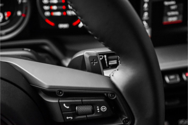 Porsche 911 3.0 Carrera S Pano Bose Sportuitlaat Aventurin Gruen Porsche 911 3.0 Carrera S Pano Bose Sportuitlaat Aventurin Gruen