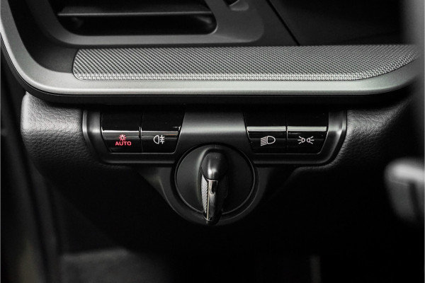 Porsche 911 3.0 Carrera S Pano Bose Sportuitlaat Aventurin Gruen Porsche 911 3.0 Carrera S Pano Bose Sportuitlaat Aventurin Gruen