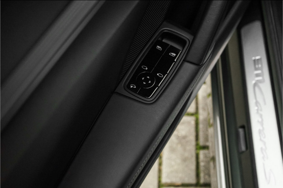 Porsche 911 3.0 Carrera S Pano Bose Sportuitlaat Aventurin Gruen Porsche 911 3.0 Carrera S Pano Bose Sportuitlaat Aventurin Gruen