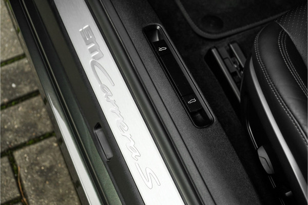 Porsche 911 3.0 Carrera S Pano Bose Sportuitlaat Aventurin Gruen Porsche 911 3.0 Carrera S Pano Bose Sportuitlaat Aventurin Gruen
