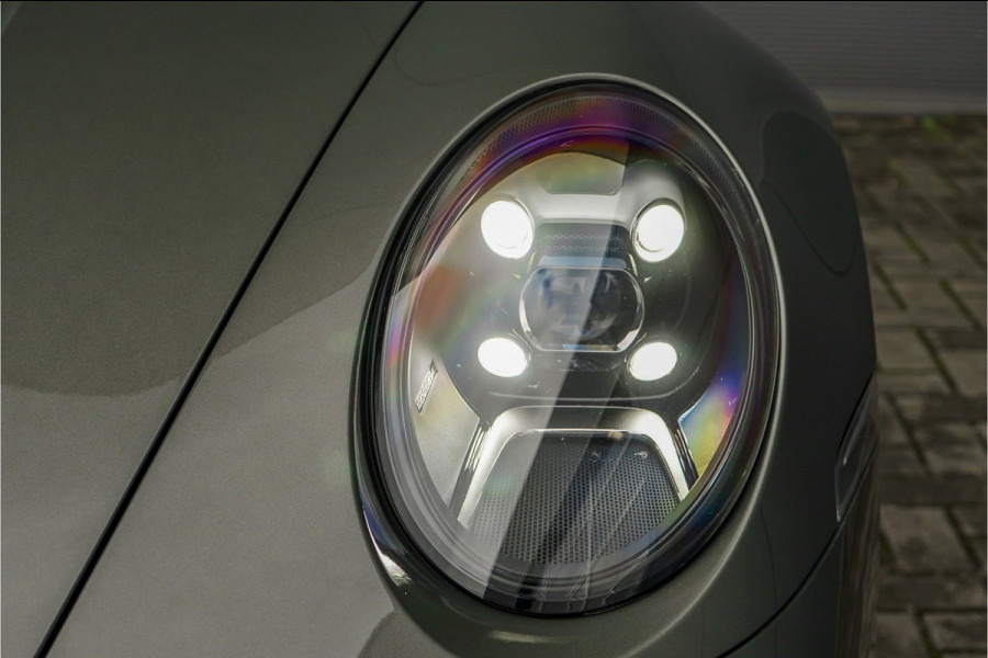 Porsche 911 3.0 Carrera S Pano Bose Sportuitlaat Aventurin Gruen Porsche 911 3.0 Carrera S Pano Bose Sportuitlaat Aventurin Gruen