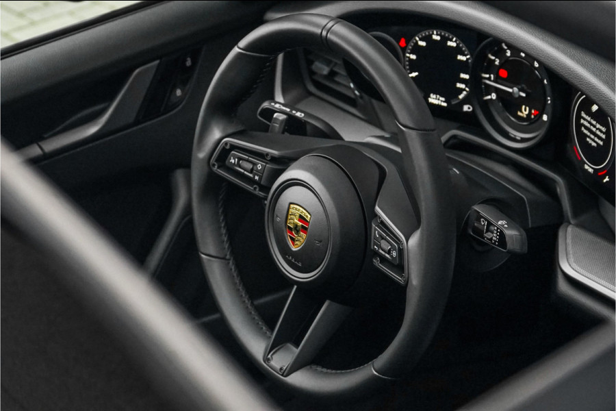 Porsche 911 3.0 Carrera S Pano Bose Sportuitlaat Aventurin Gruen Porsche 911 3.0 Carrera S Pano Bose Sportuitlaat Aventurin Gruen