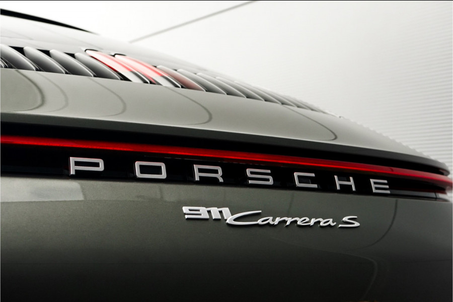 Porsche 911 3.0 Carrera S Pano Bose Sportuitlaat Aventurin Gruen Porsche 911 3.0 Carrera S Pano Bose Sportuitlaat Aventurin Gruen