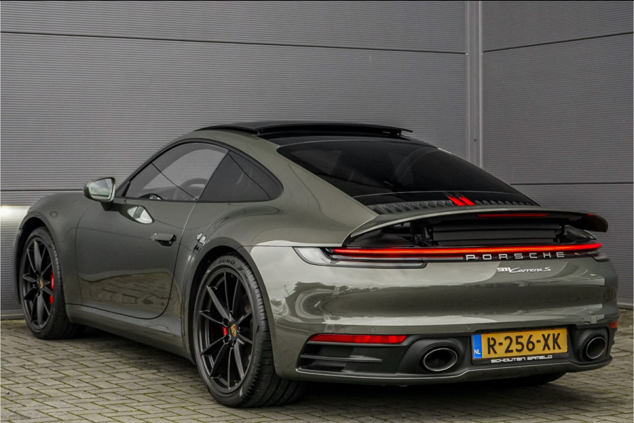 Porsche 911 3.0 Carrera S Pano Bose Sportuitlaat Aventurin Gruen Porsche 911 3.0 Carrera S Pano Bose Sportuitlaat Aventurin Gruen