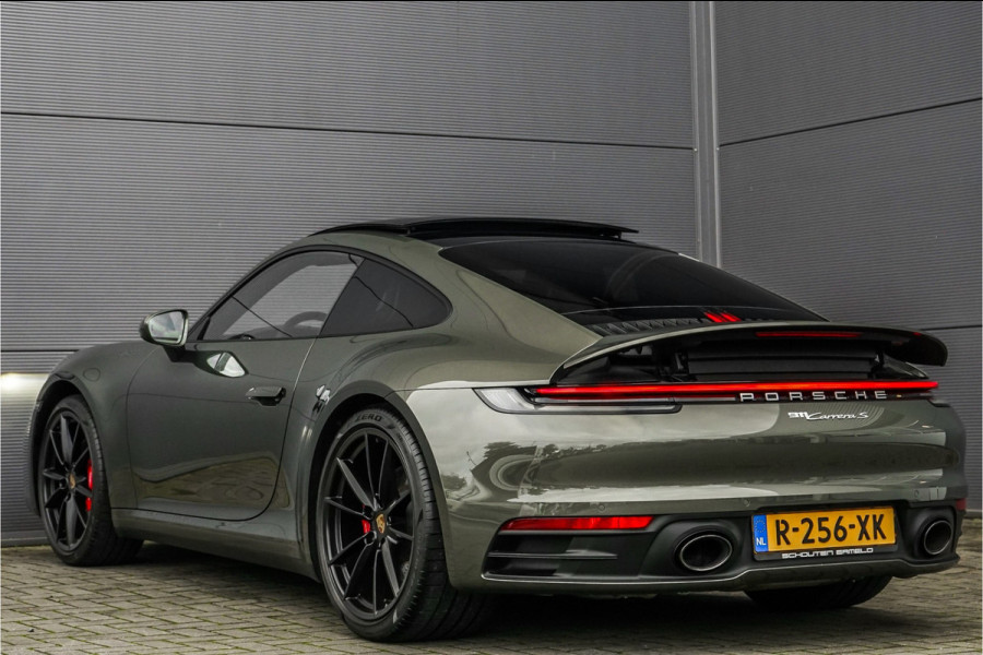Porsche 911 3.0 Carrera S Pano Bose Sportuitlaat Aventurin Gruen Porsche 911 3.0 Carrera S Pano Bose Sportuitlaat Aventurin Gruen